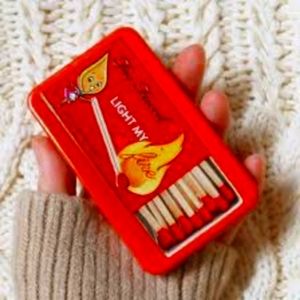 Too Faced EyeShadow Palette Light My Fire